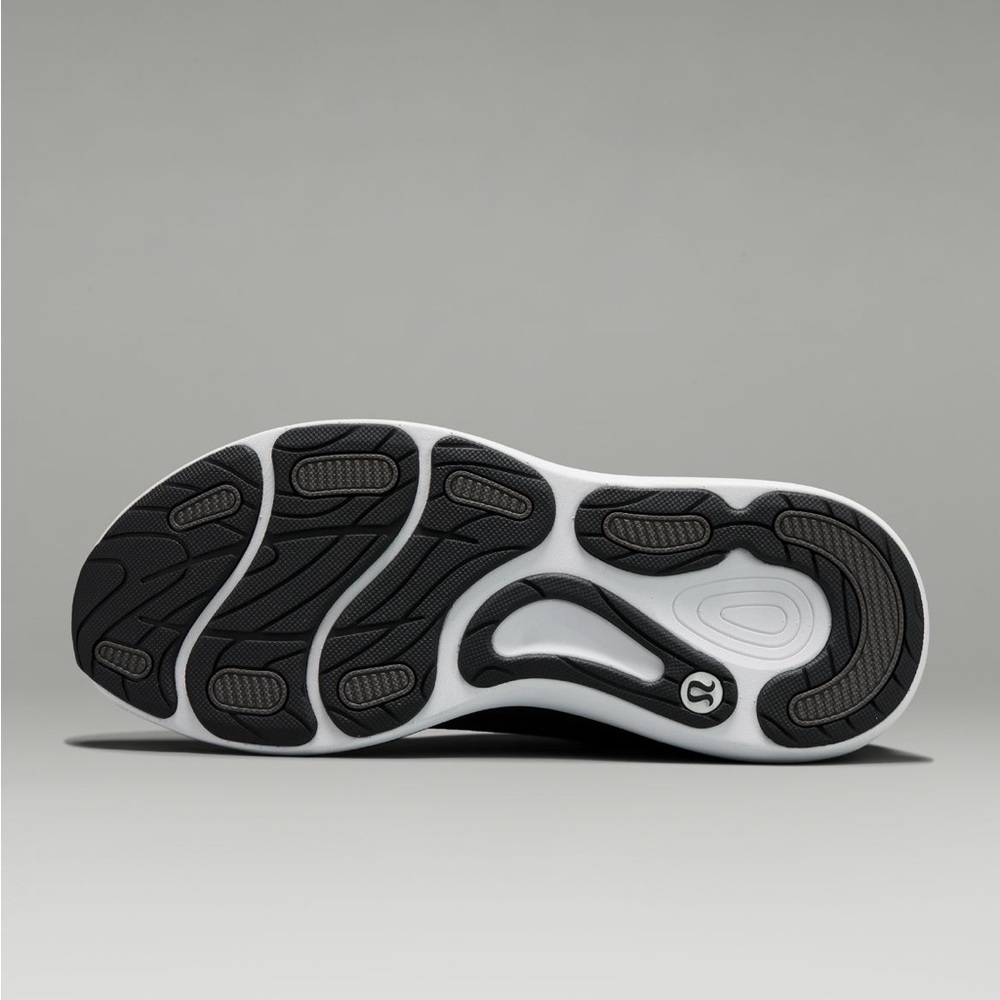 NWT Chargefeel Mid Women’s Workout Shoe - Picture 6 of 8
